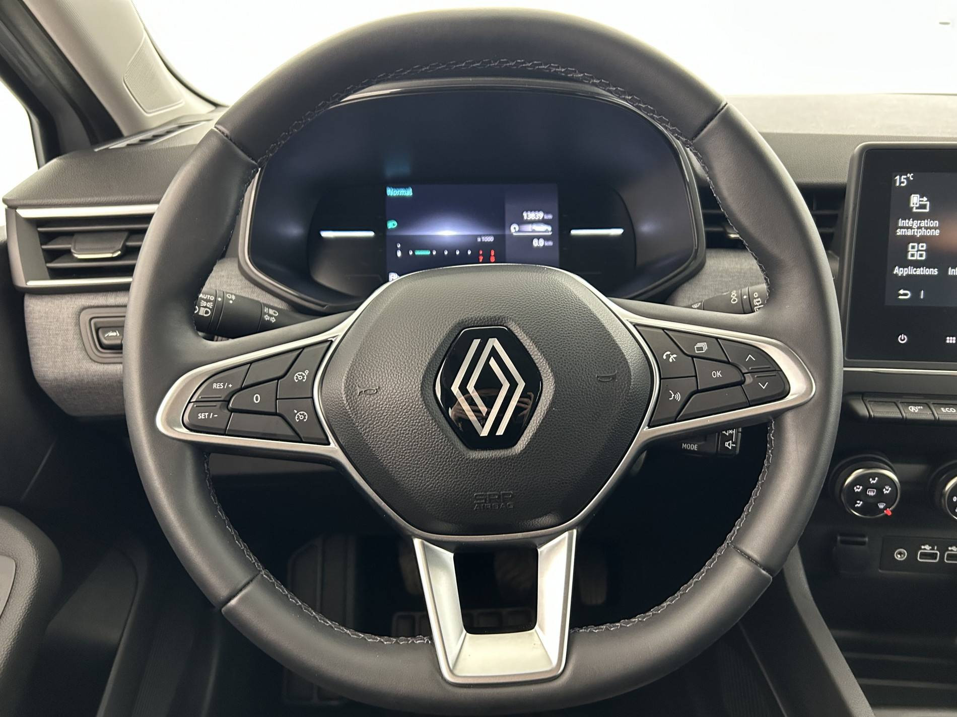 Vente en ligne Renault Clio 5 Clio TCe 90 au prix de 16 390 €