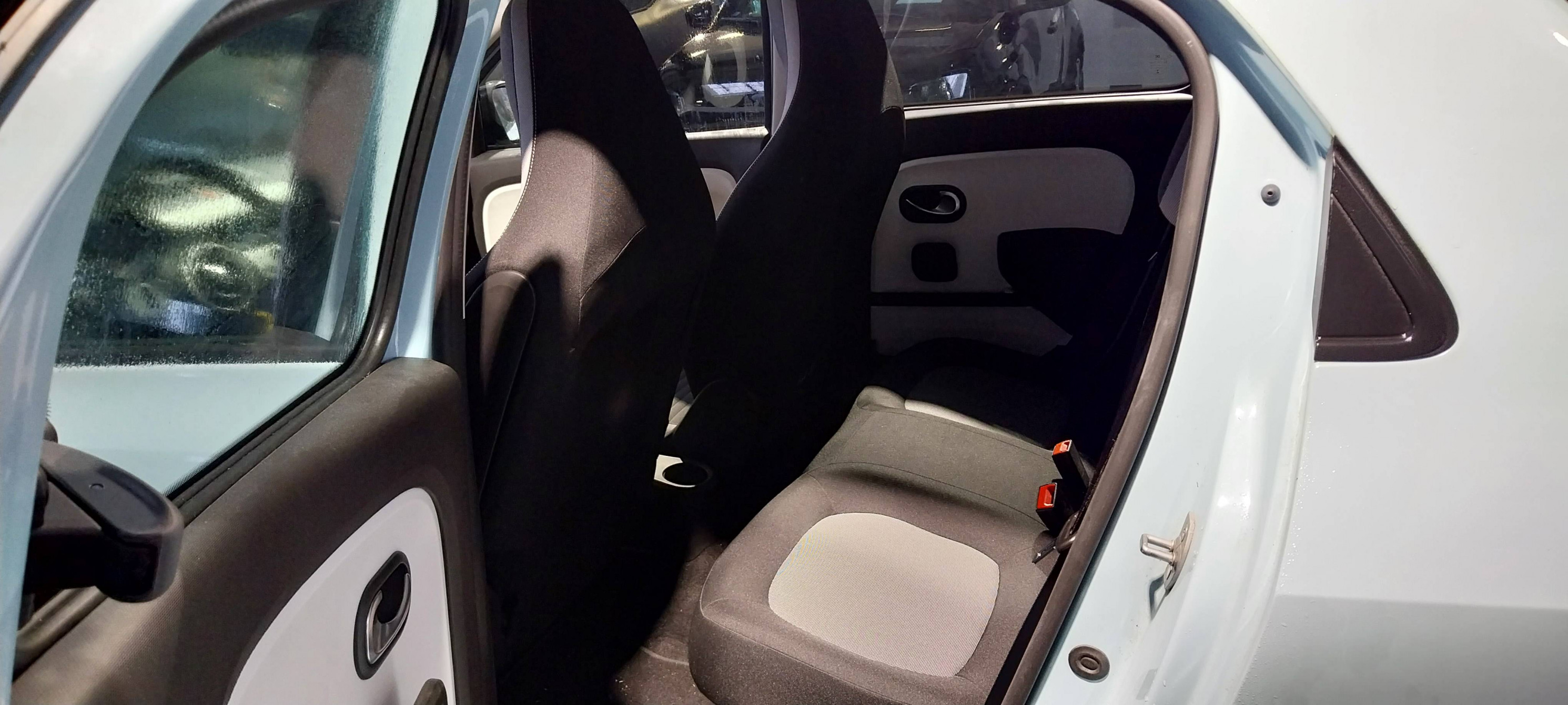 Vente en ligne Renault Twingo Electrique Twingo III E-Tech au prix de 11 990 €