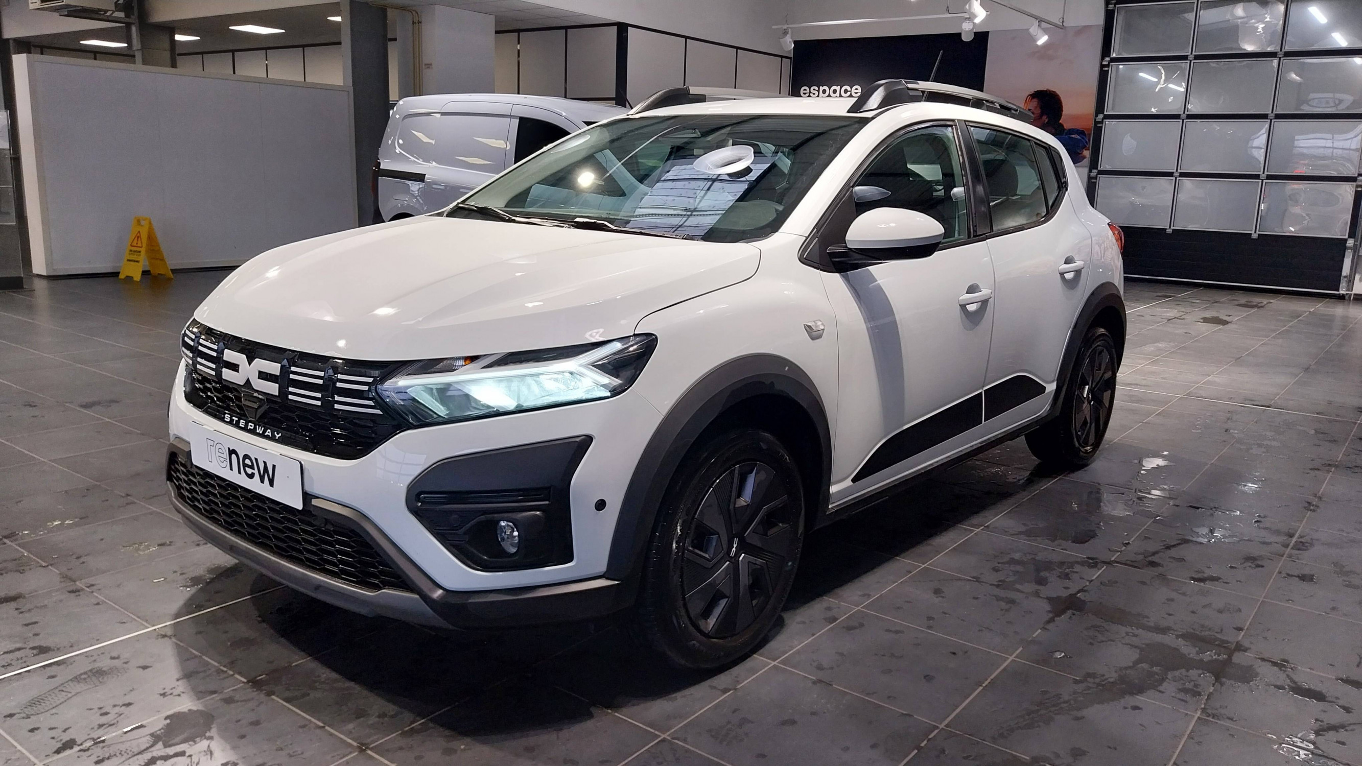 Dacia Sandero  TCe 90 auto occasion de 2025 en vente à Quimper