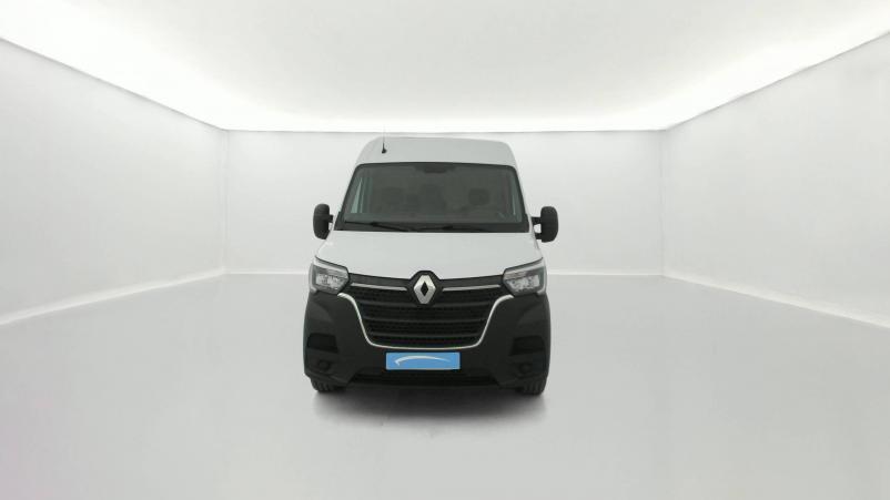 Vente en ligne Renault Master 3 Fourgon  TRACTION 3.3 T L2H2 BLUE DCI 135 au prix de 26 990 €