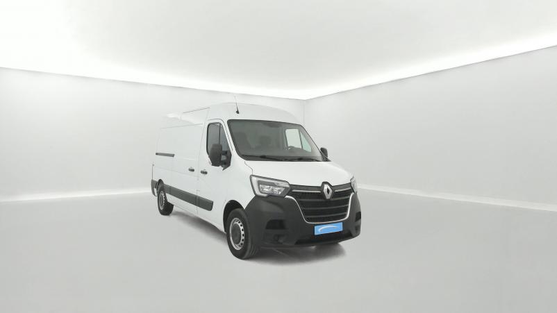 Vente en ligne Renault Master 3 Fourgon  TRACTION 3.3 T L2H2 BLUE DCI 135 au prix de 26 990 €