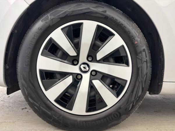Vente en ligne Renault Clio 5 Clio TCe 90 au prix de 16 270 €