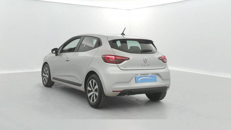 Vente en ligne Renault Clio 5 Clio TCe 90 au prix de 16 270 €