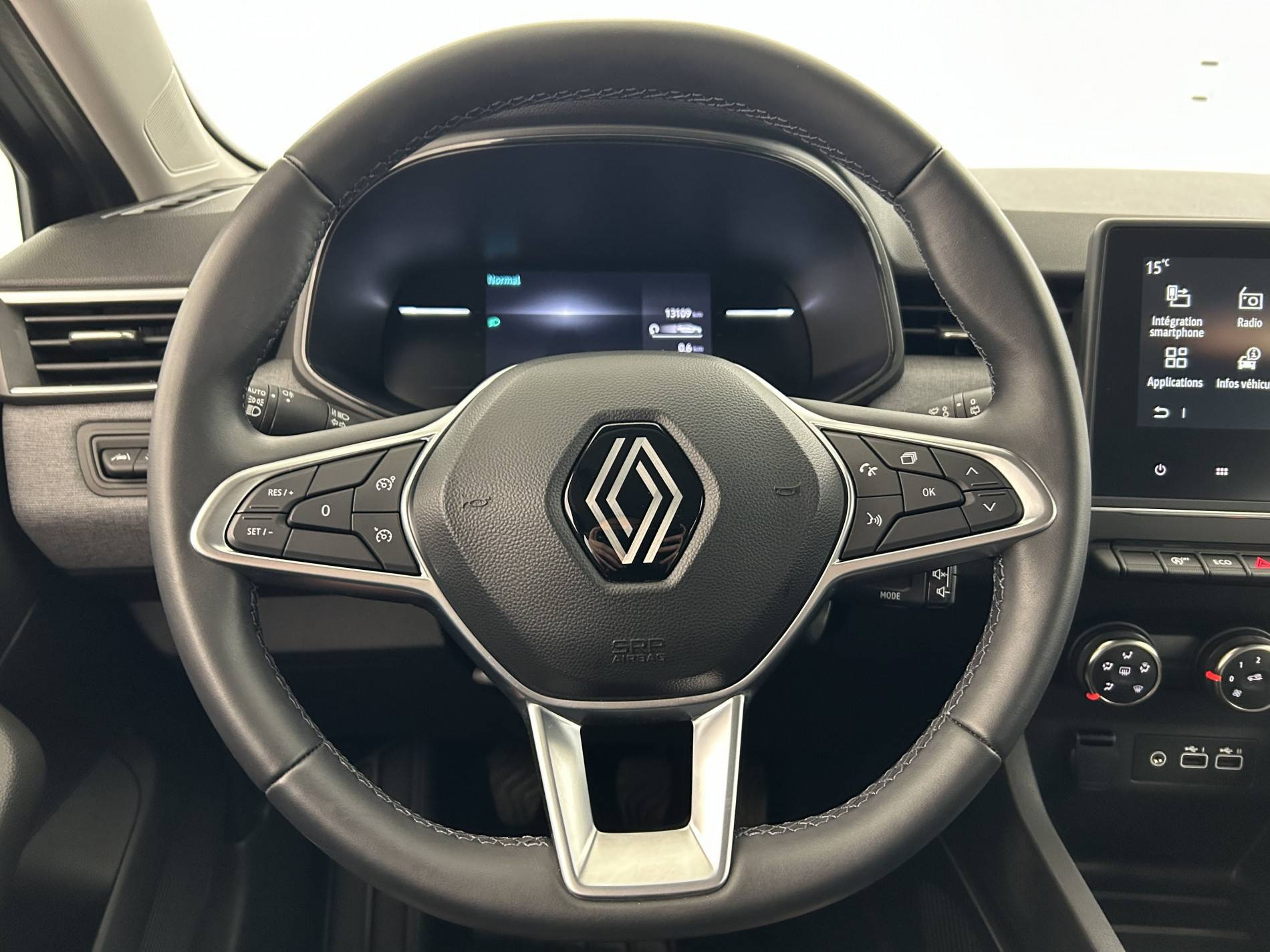 Vente en ligne Renault Clio 5 Clio TCe 90 au prix de 16 490 €