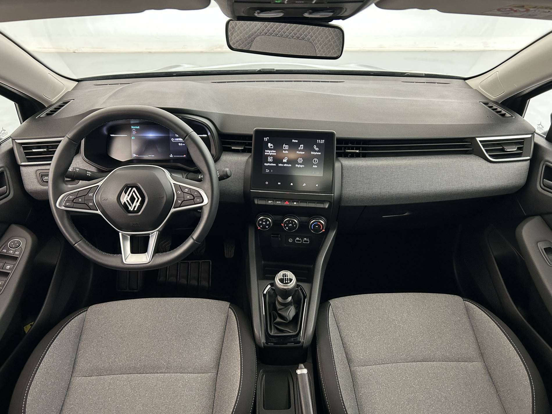 Vente en ligne Renault Clio 5 Clio TCe 90 au prix de 16 490 €