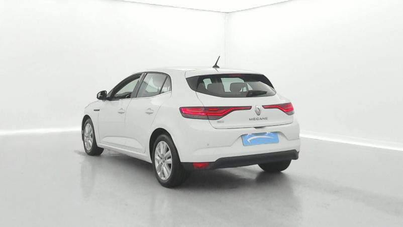 Vente en ligne Renault Megane 4 Mégane IV Berline Blue dCi 115 au prix de 15 290 €