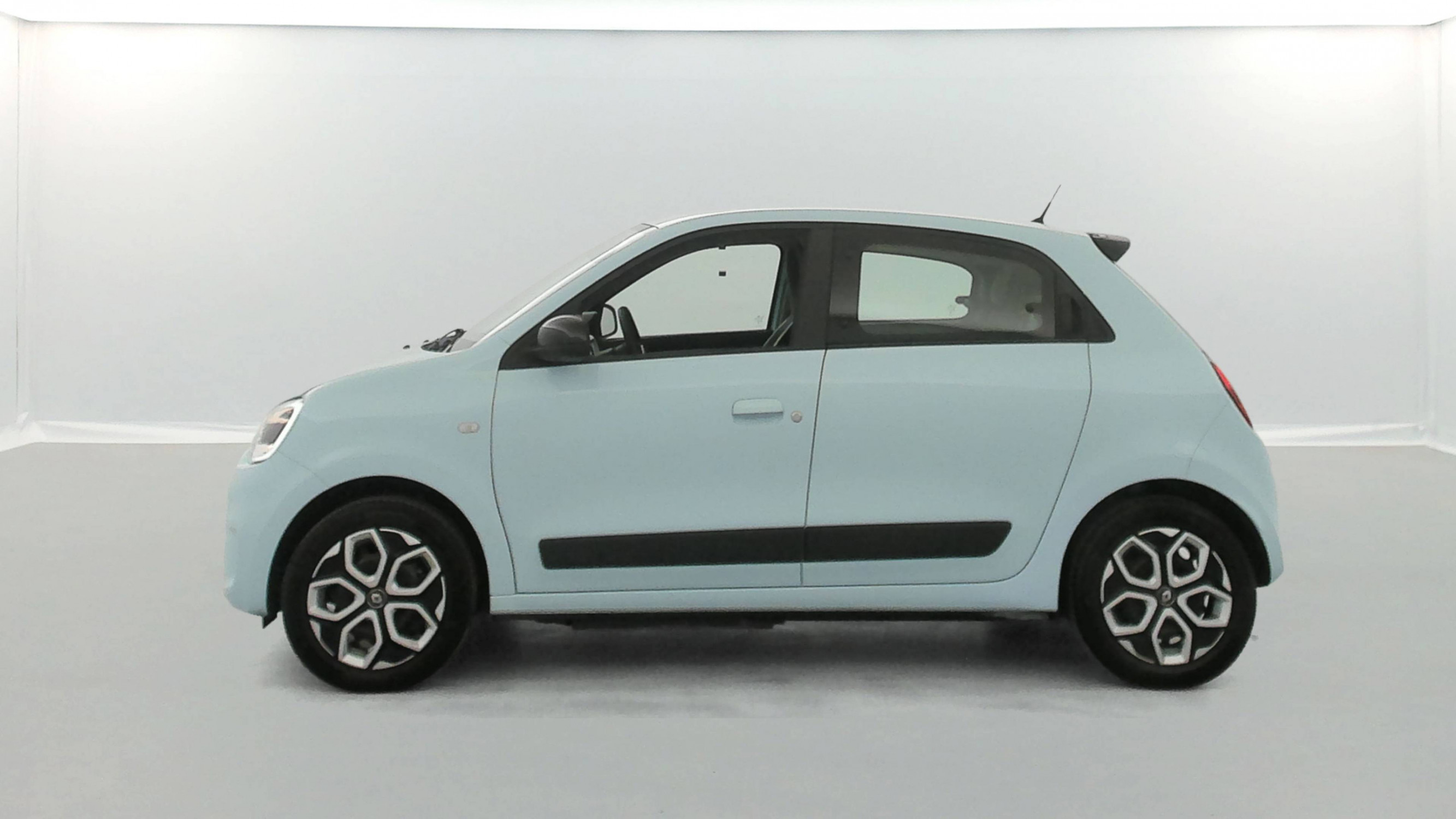 Vente en ligne Renault Twingo Electrique Twingo III E-Tech au prix de 11 990 €