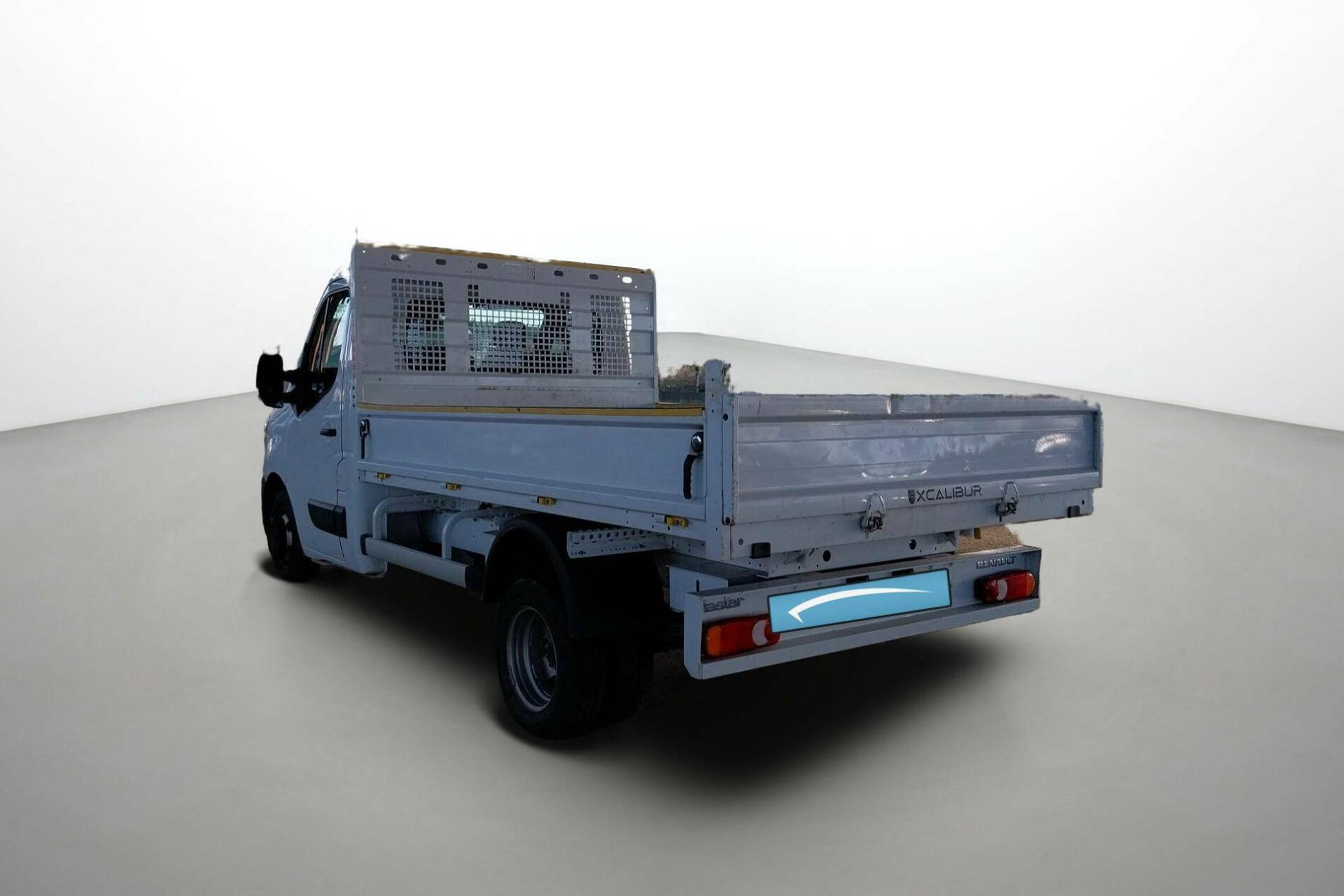 Vente en ligne Renault Master 3 Châssis Cabine MASTER BENNE CC PROP RJ3500 L2 PAFC BLUE DCI 130 EURO VI au prix de 34 990 €