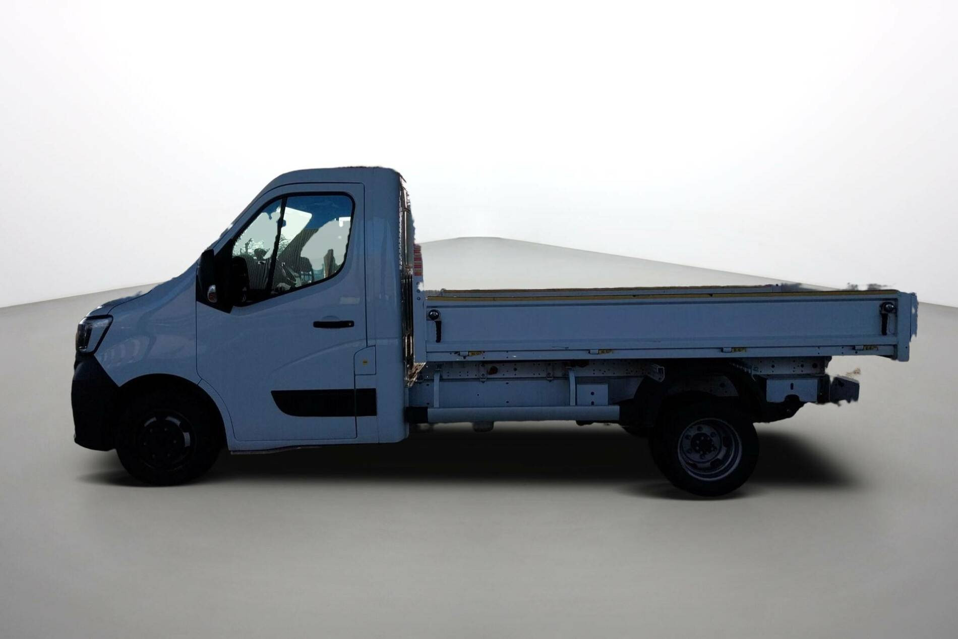 Vente en ligne Renault Master 3 Châssis Cabine MASTER BENNE CC PROP RJ3500 L2 PAFC BLUE DCI 130 EURO VI au prix de 34 990 €