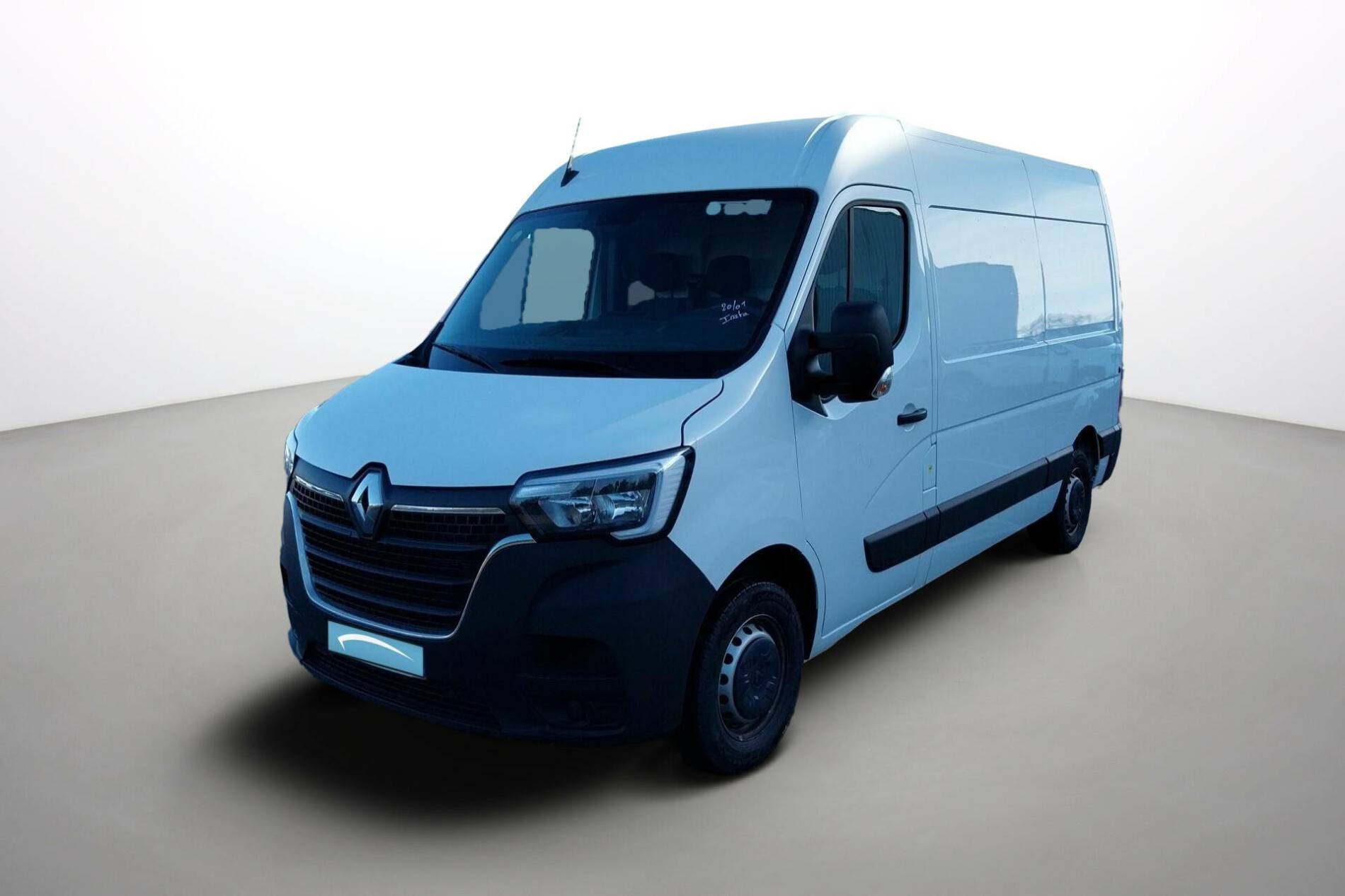 Renault Master Fourgon MASTER FGN TRAC F3500 L2H2 BLUE DCI 135 occasion de 2024 en vente à Quimper