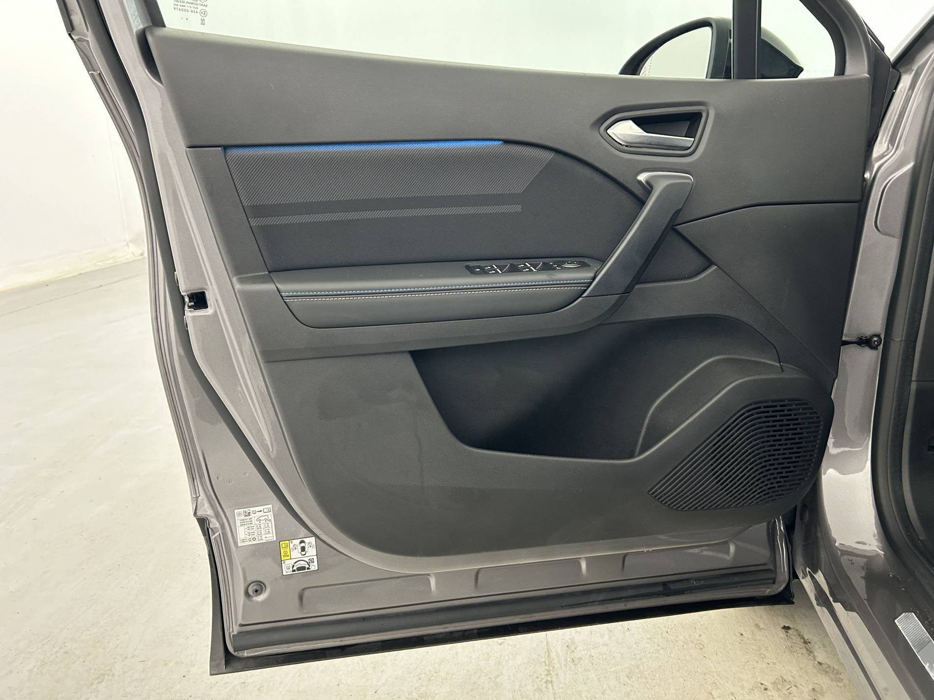 Vente en ligne Renault Captur  E-Tech full hybrid 145 ch au prix de 28 890 €