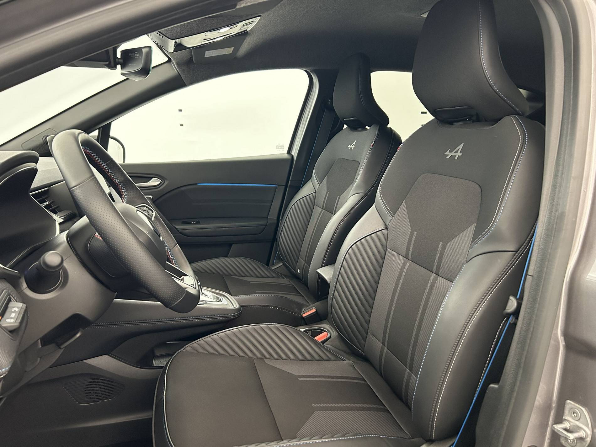 Vente en ligne Renault Captur  E-Tech full hybrid 145 ch au prix de 28 890 €