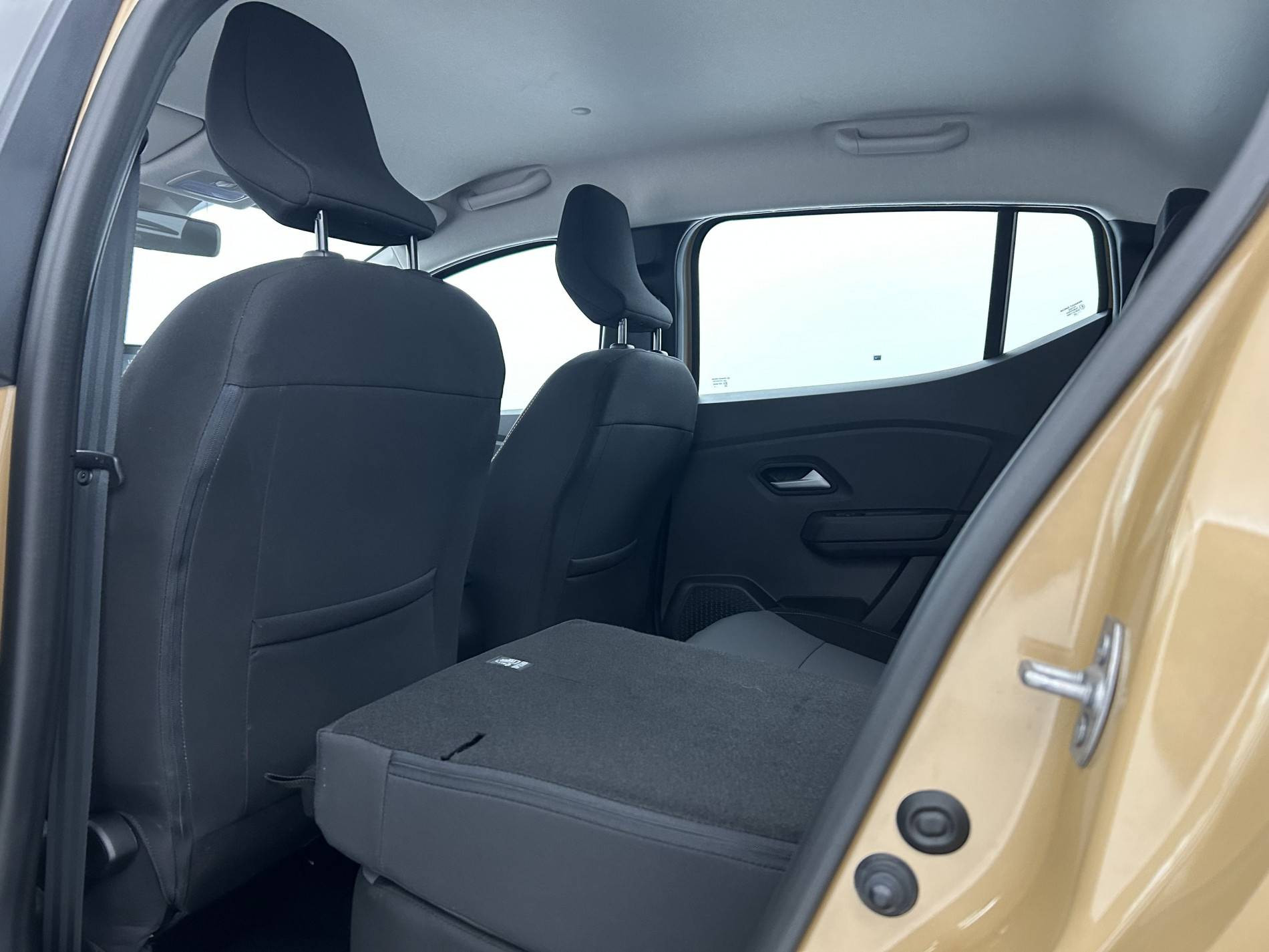 Vente en ligne Dacia Sandero  ECO-G 100 GSR2 au prix de 17 890 €