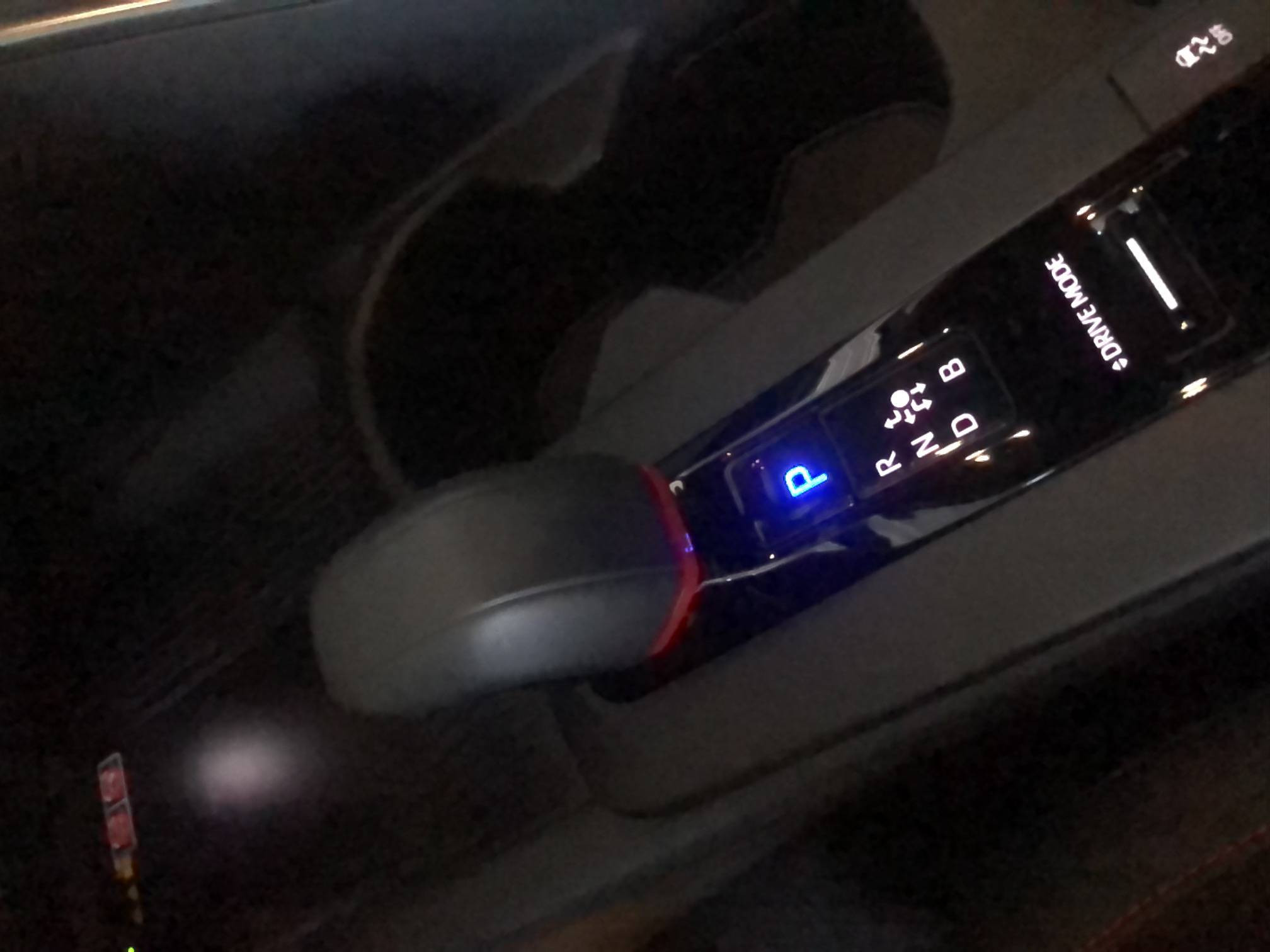 Vente en ligne Toyota C-HR  Hybride 200 AWD-i au prix de 33 990 €