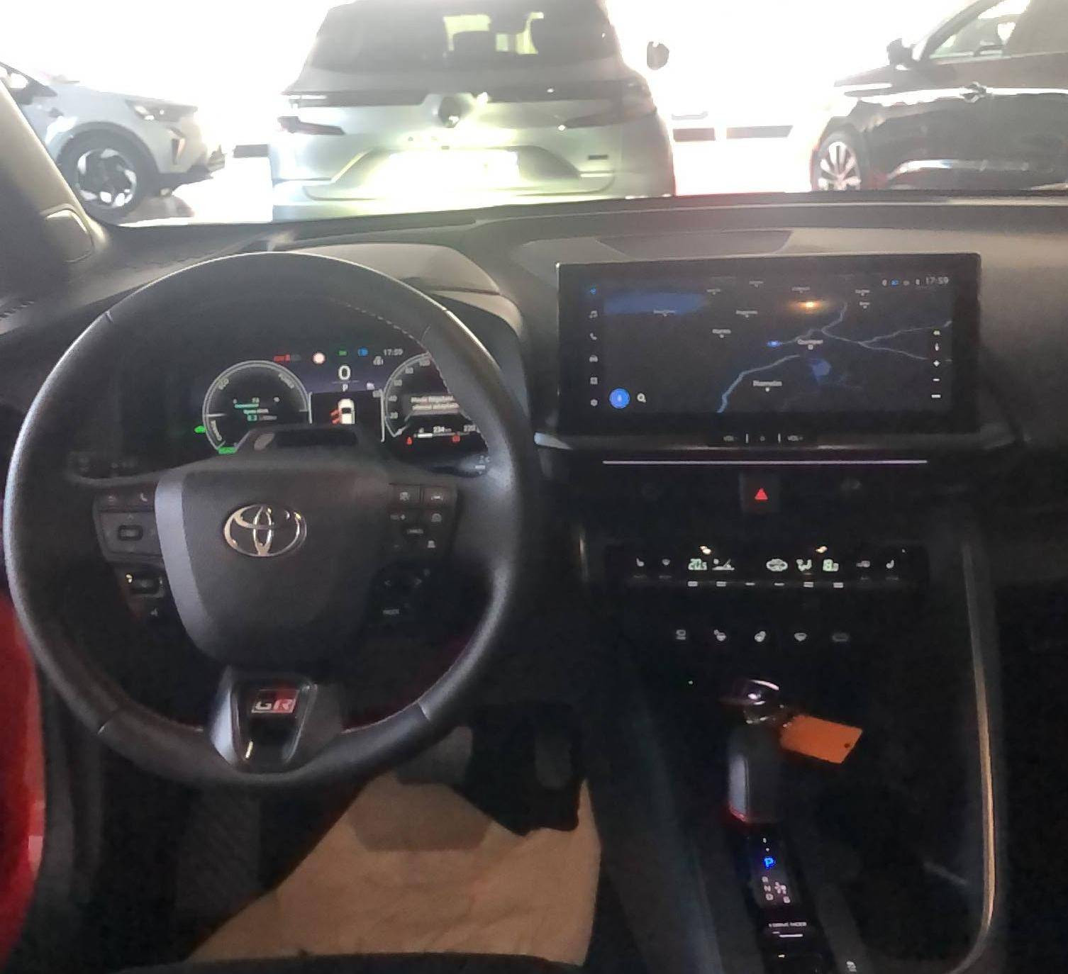 Vente en ligne Toyota C-HR  Hybride 200 AWD-i au prix de 33 990 €