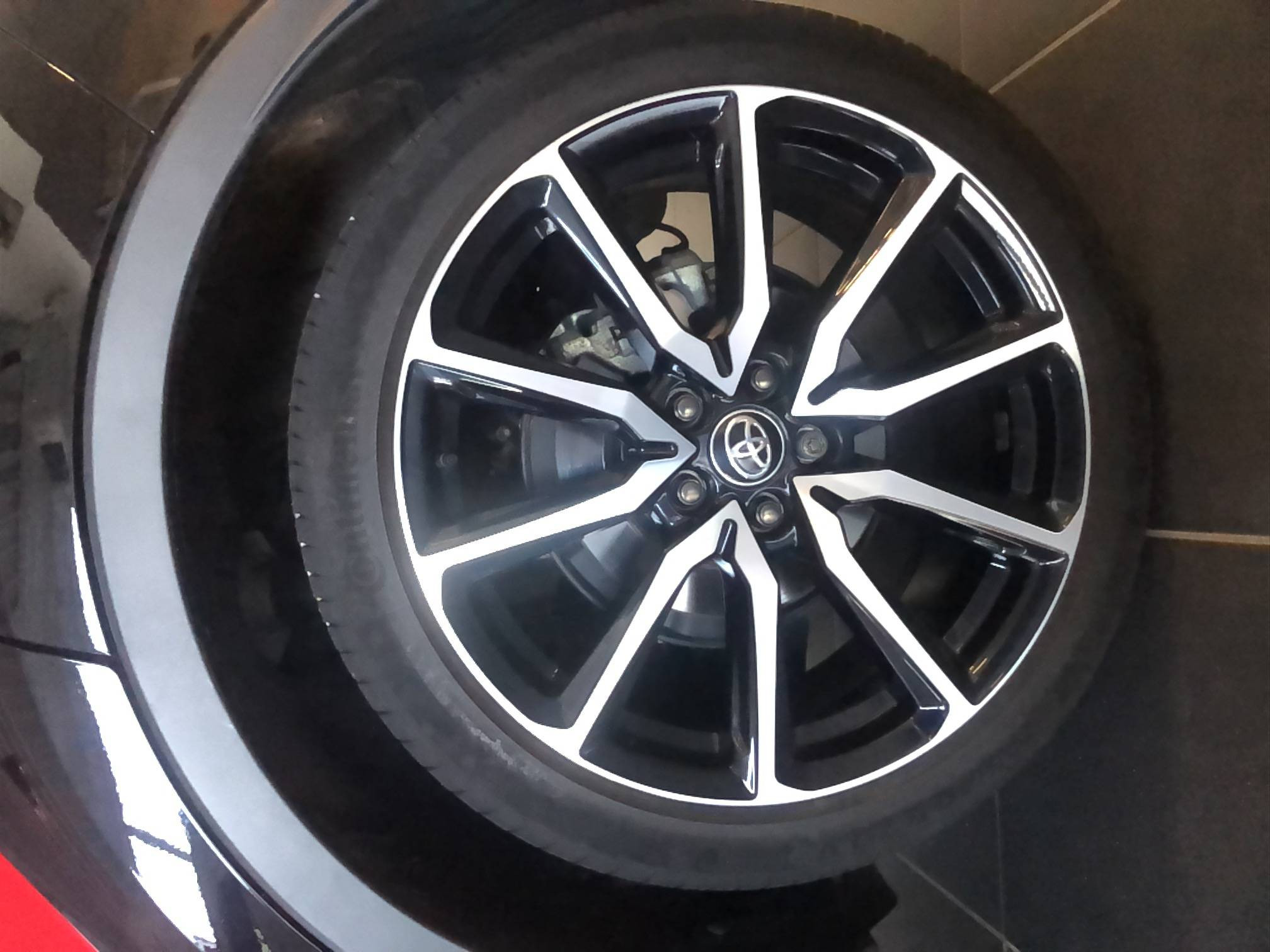 Vente en ligne Toyota C-HR  Hybride 200 AWD-i au prix de 33 990 €