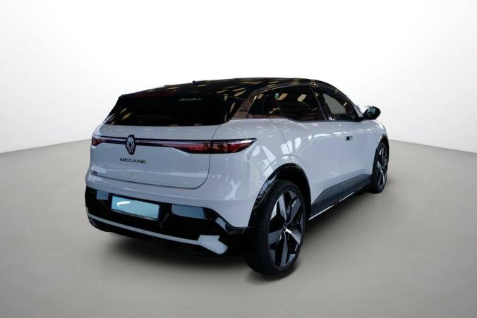 Vente en ligne Renault Megane E-Tech  EV60 220 ch super charge au prix de 23 970 €