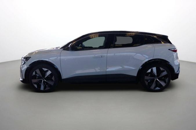 Vente en ligne Renault Megane E-Tech  EV60 220 ch super charge au prix de 23 970 €