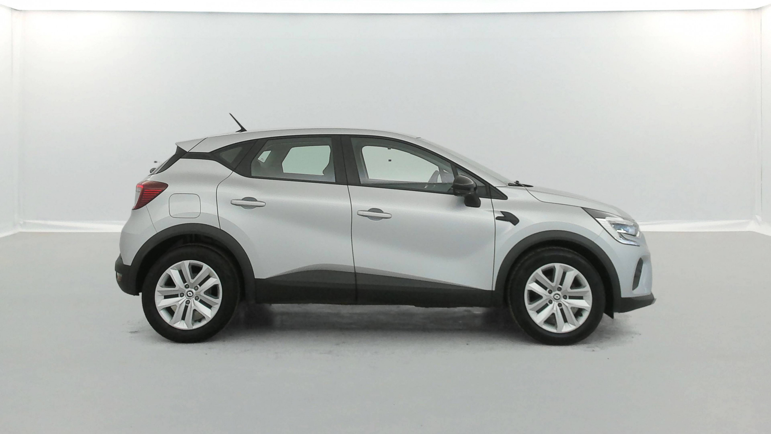 Vente en ligne Renault Captur  TCe 90 - 21 au prix de 15 990 €