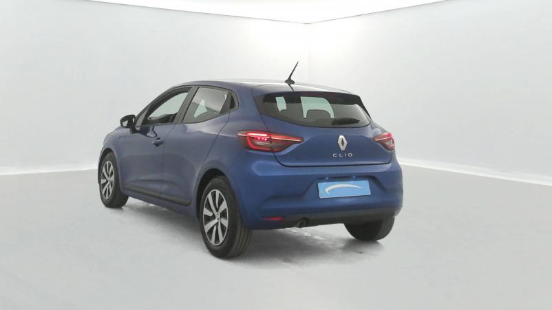 Vente en ligne Renault Clio 5 Clio TCe 90 au prix de 15 470 €