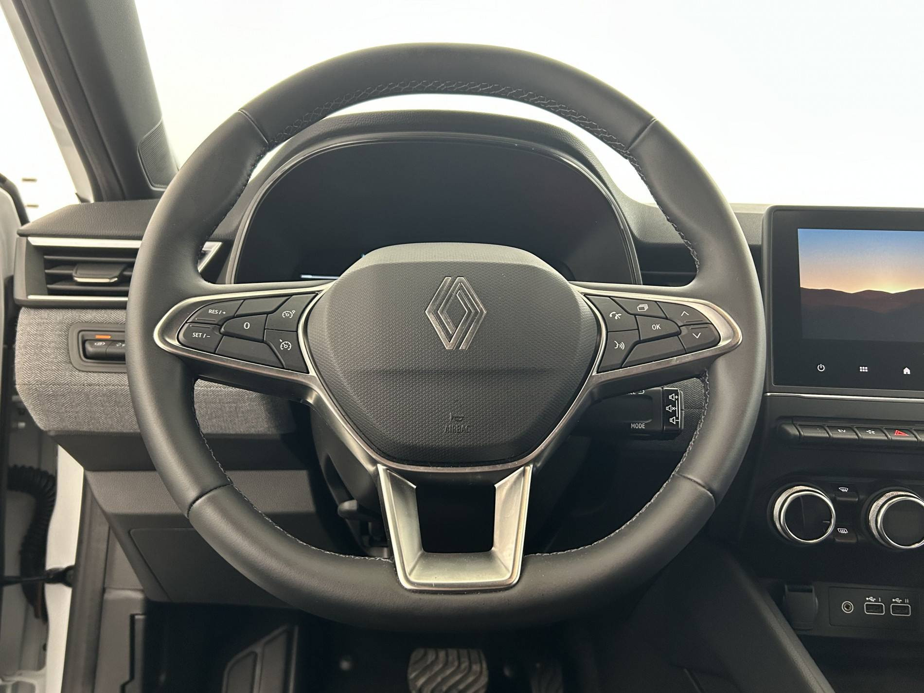 Vente en ligne Renault Clio 5 Clio E-Tech full hybrid 145 ch GSR2 au prix de 21 990 €