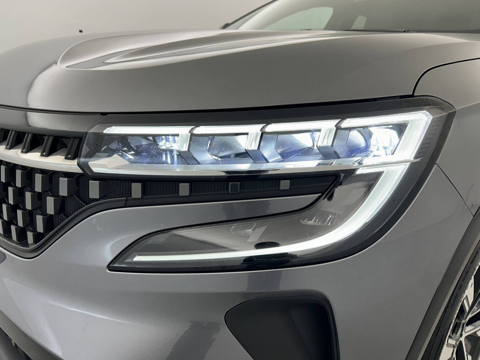 Vente en ligne Renault Austral  E-Tech hybrid 200 au prix de 27 690 €