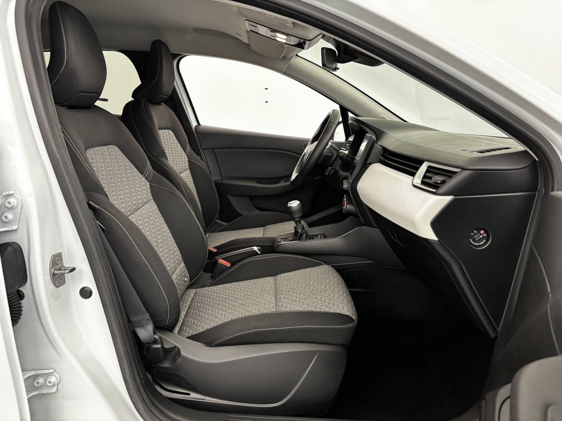 Vente en ligne Renault Clio 5 Clio Blue dCi 100 au prix de 14 490 €