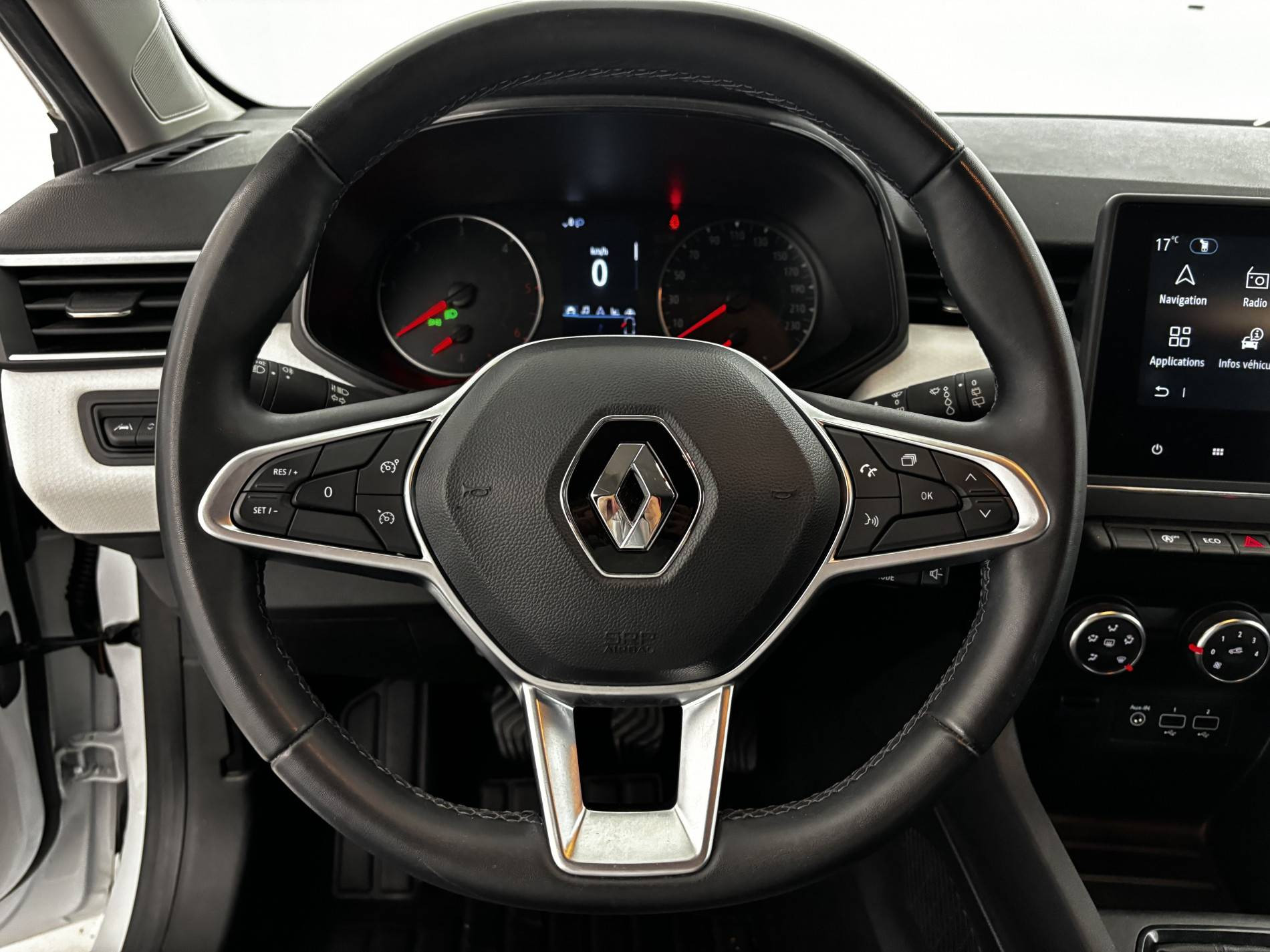 Vente en ligne Renault Clio 5 Clio Blue dCi 100 au prix de 14 490 €