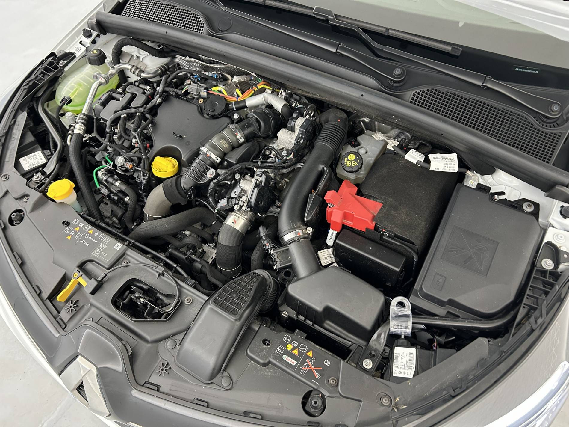 Vente en ligne Renault Clio 5 Clio Blue dCi 100 au prix de 15 490 €