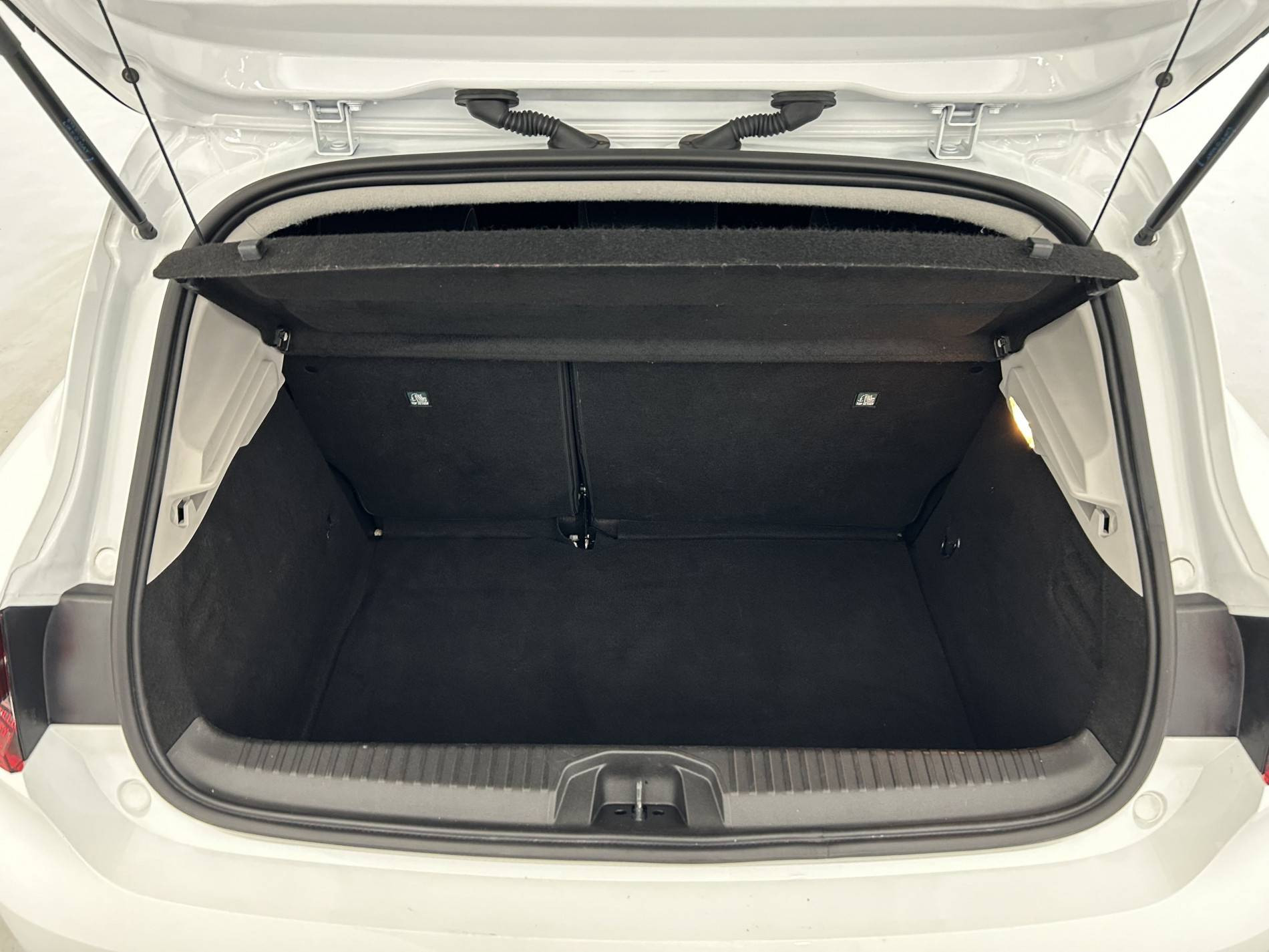 Vente en ligne Renault Clio 5 Clio Blue dCi 100 au prix de 15 490 €