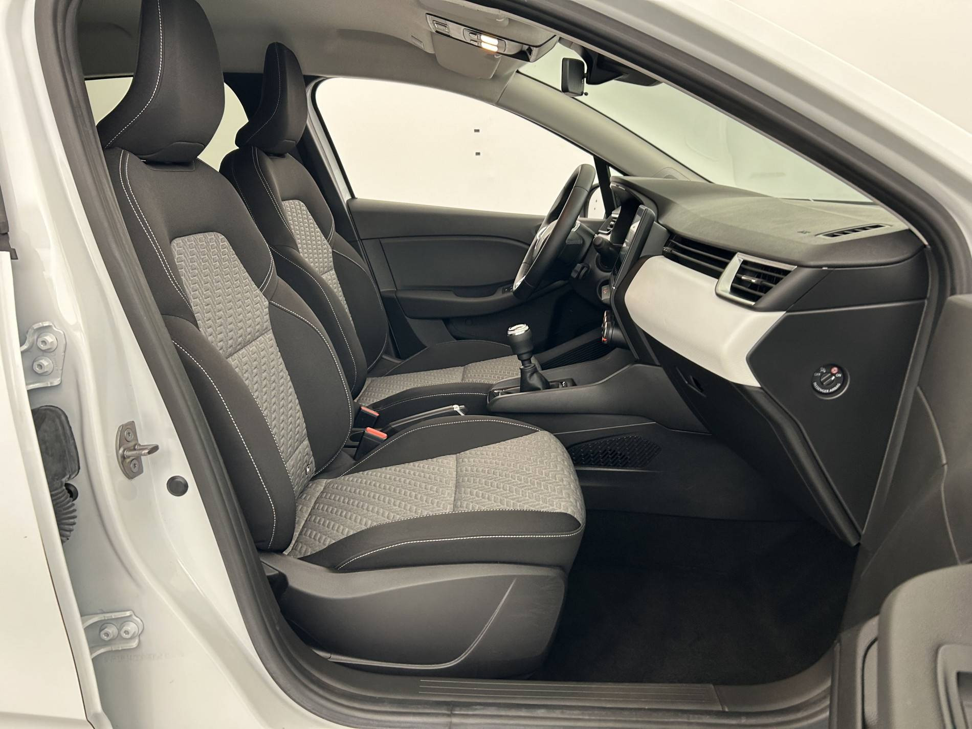 Vente en ligne Renault Clio 5 Clio Blue dCi 100 au prix de 15 490 €