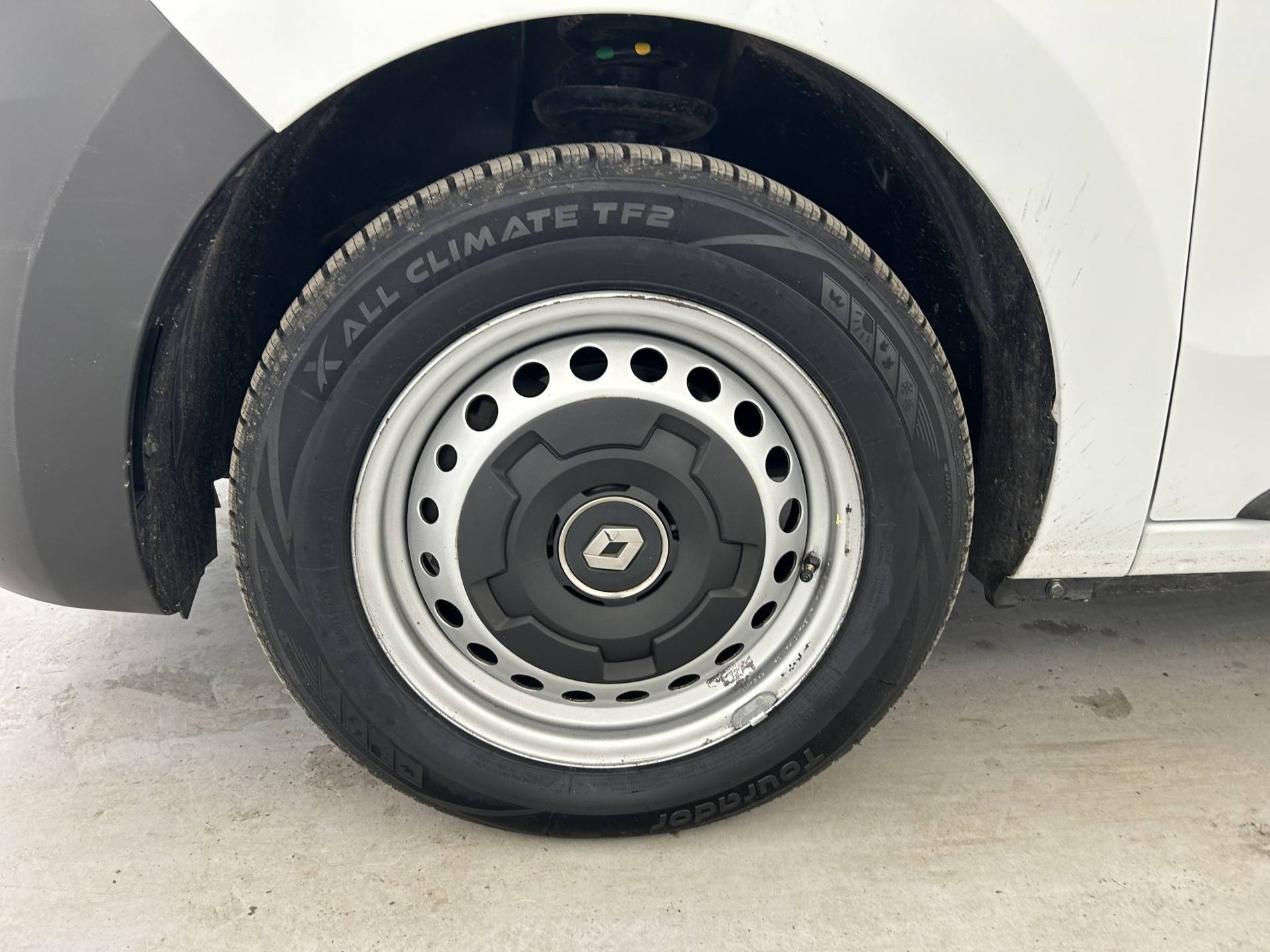 Vente en ligne Renault Express Van  BLUE DCI 95 - 22 au prix de 13 990 €