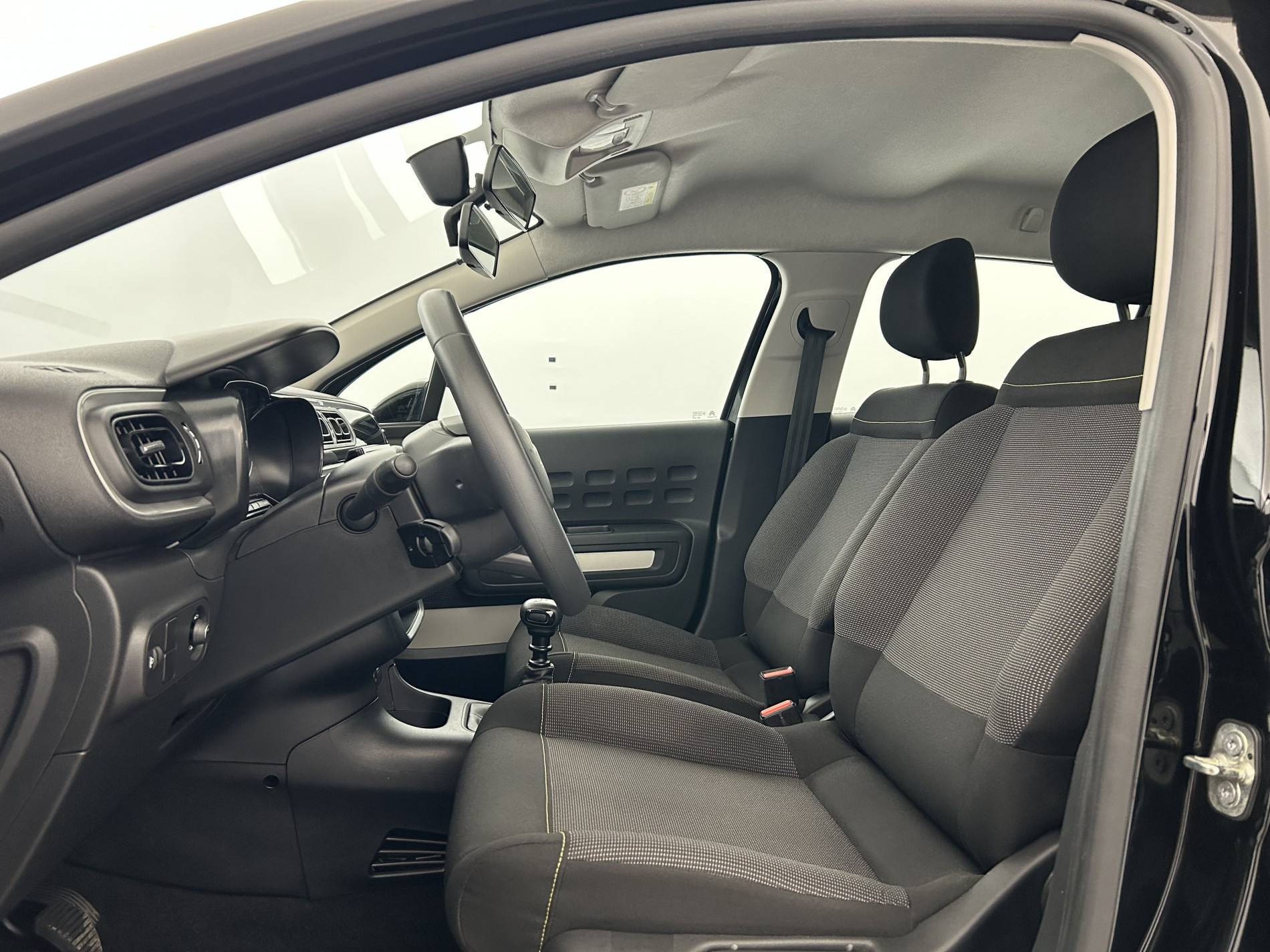 Vente en ligne Citroën C3  BlueHDi 100 ch BVM6 au prix de 12 990 €