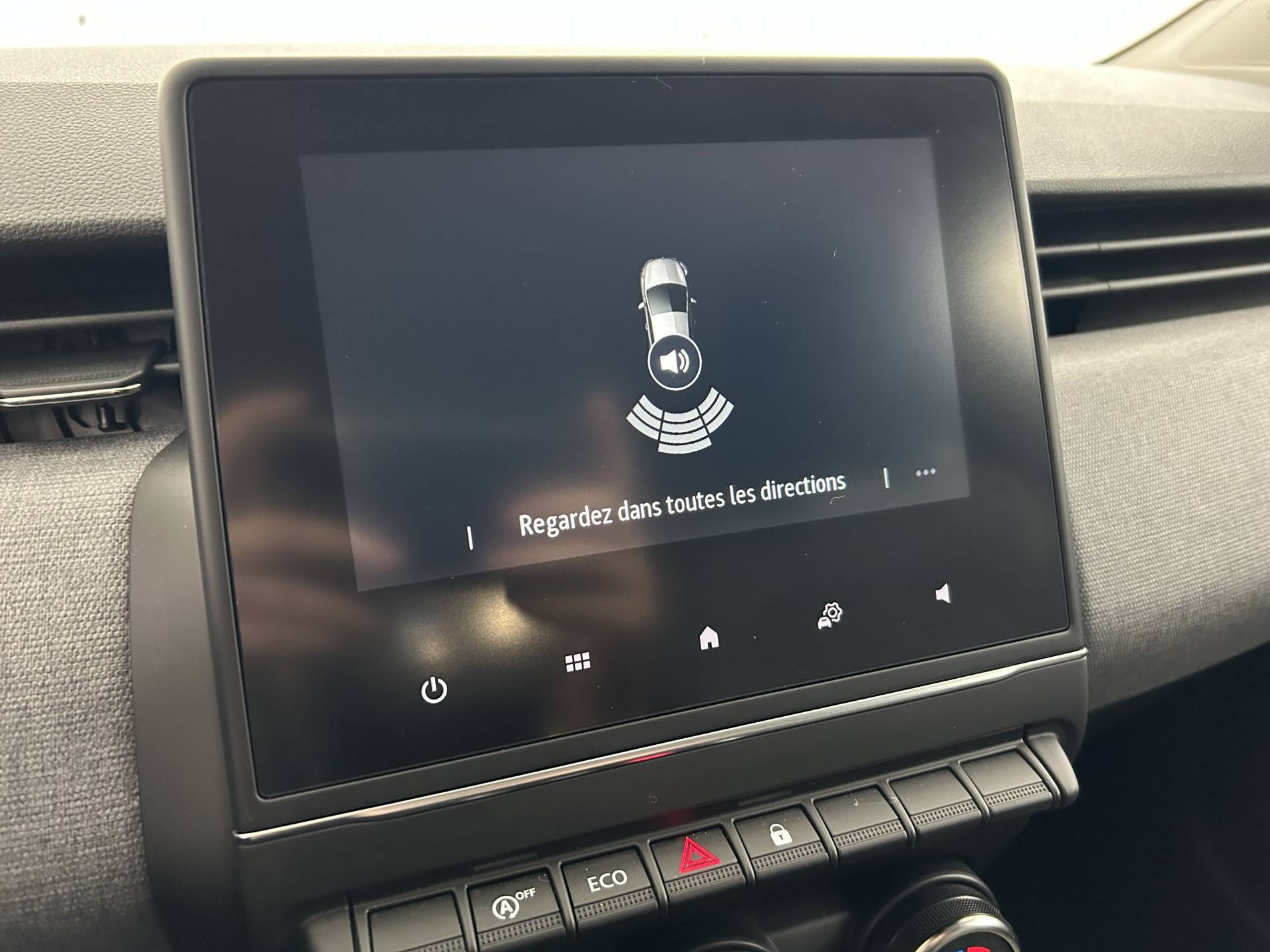 Vente en ligne Renault Clio 5 Clio TCe 90 au prix de 15 990 €