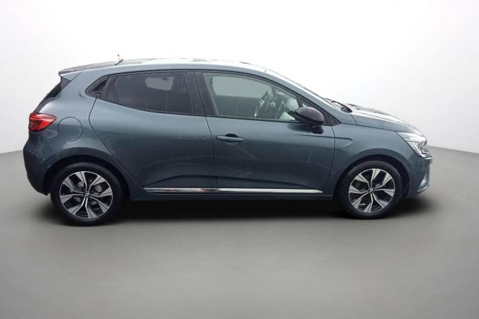 Vente en ligne Renault Clio 5 Clio Blue dCi 100 au prix de 14 570 €