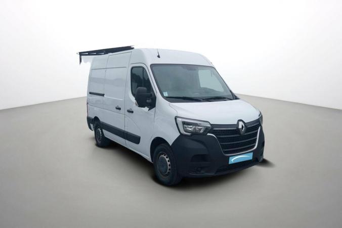 Vente en ligne Renault Master Fourgon MASTER FGN TRAC F3300 L1H2 BLUE DCI 135 au prix de 23 970 €