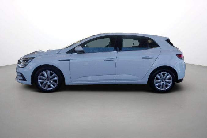 Vente en ligne Renault Megane 4 Mégane IV Berline Blue dCi 115 - 20 au prix de 16 870 €