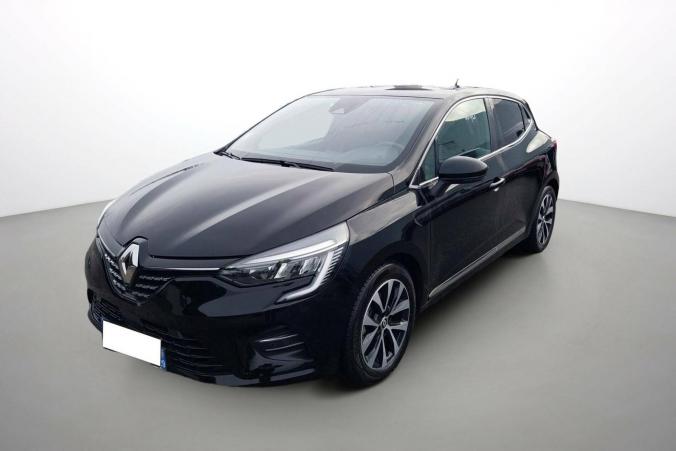 Vente en ligne Renault Clio 5 Clio E-Tech 140 - 21N au prix de 17 750 €