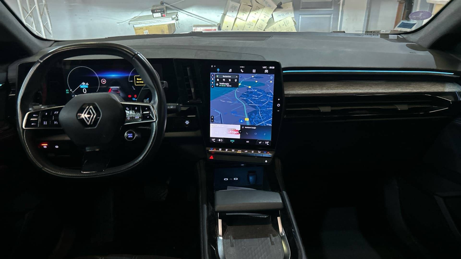 Vente en ligne Renault Austral  E-Tech hybrid 200 au prix de 27 890 €