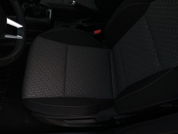 Vente en ligne Renault Clio 5 Clio TCe 90 au prix de 15 970 €
