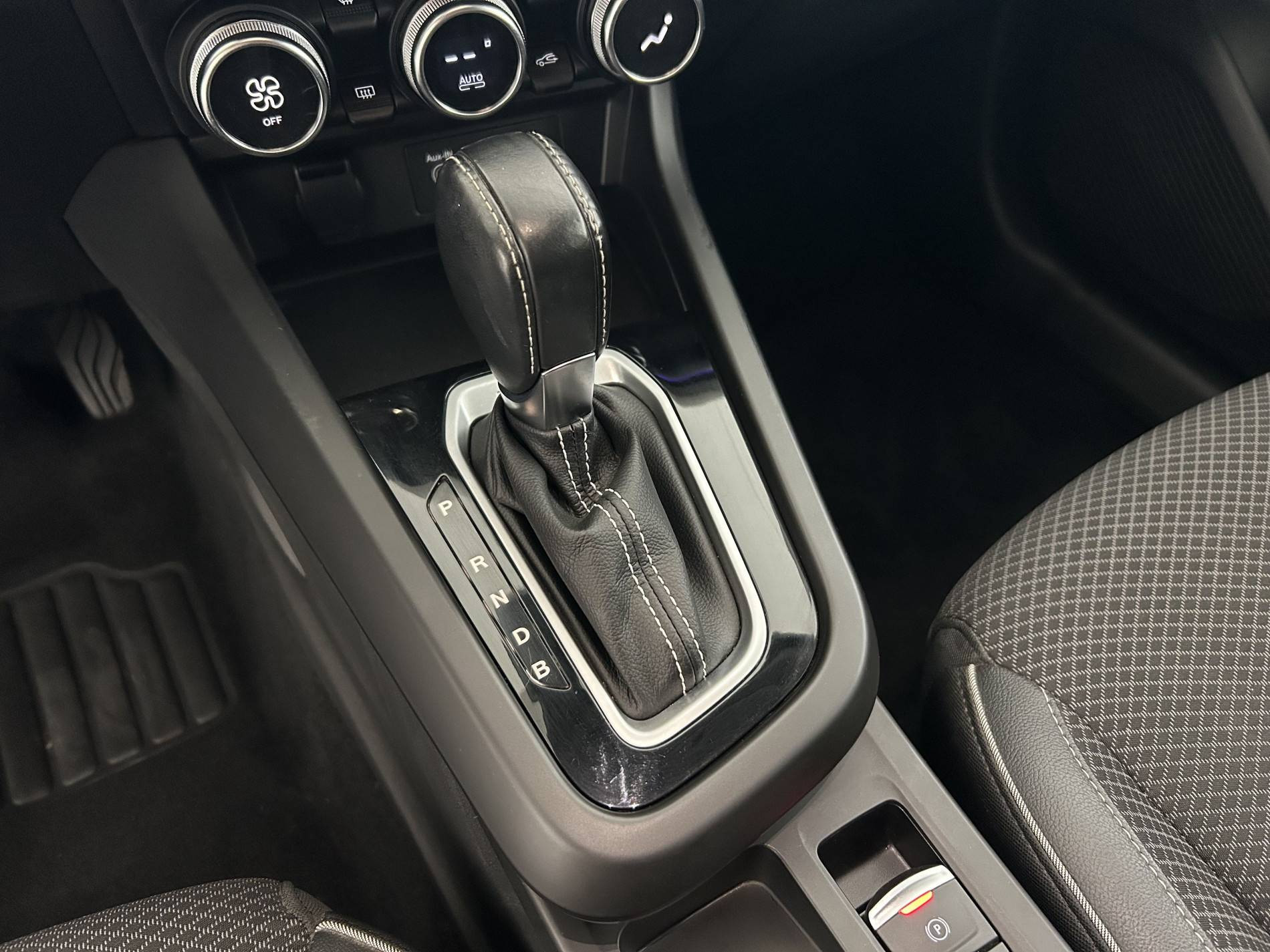 Vente en ligne Renault Arkana  E-Tech 145 - 21B au prix de 16 990 €