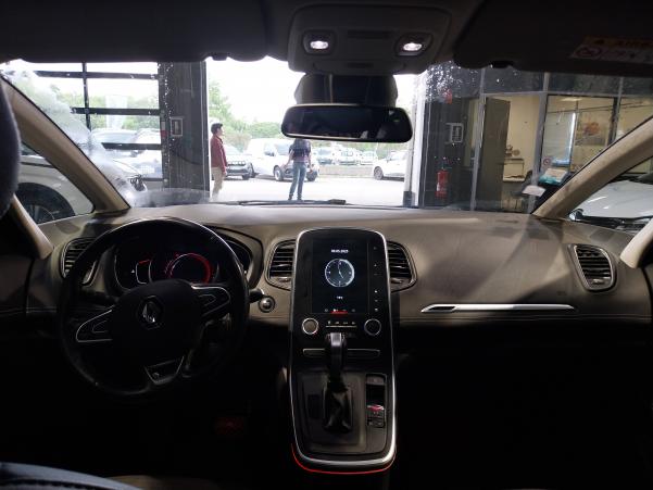 Vente en ligne Renault Scenic 4 Scenic TCe 140 Energy EDC au prix de 16 990 €