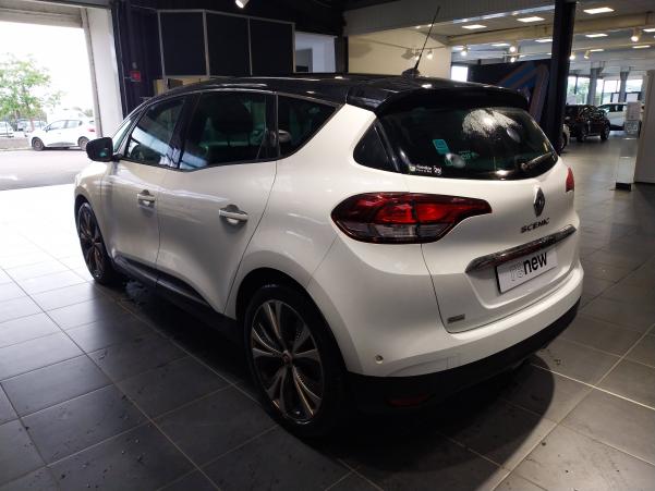 Vente en ligne Renault Scenic 4 Scenic TCe 140 Energy EDC au prix de 16 990 €