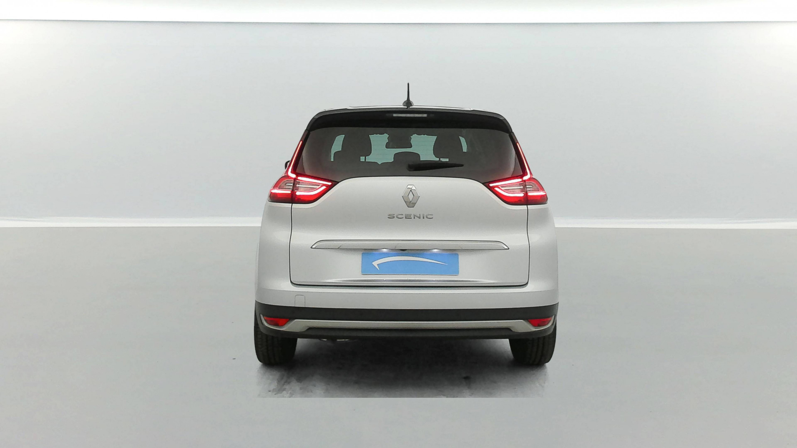 Vente en ligne Renault Grand Scenic 4 Grand Scenic TCe 140 EDC au prix de 23 990 €