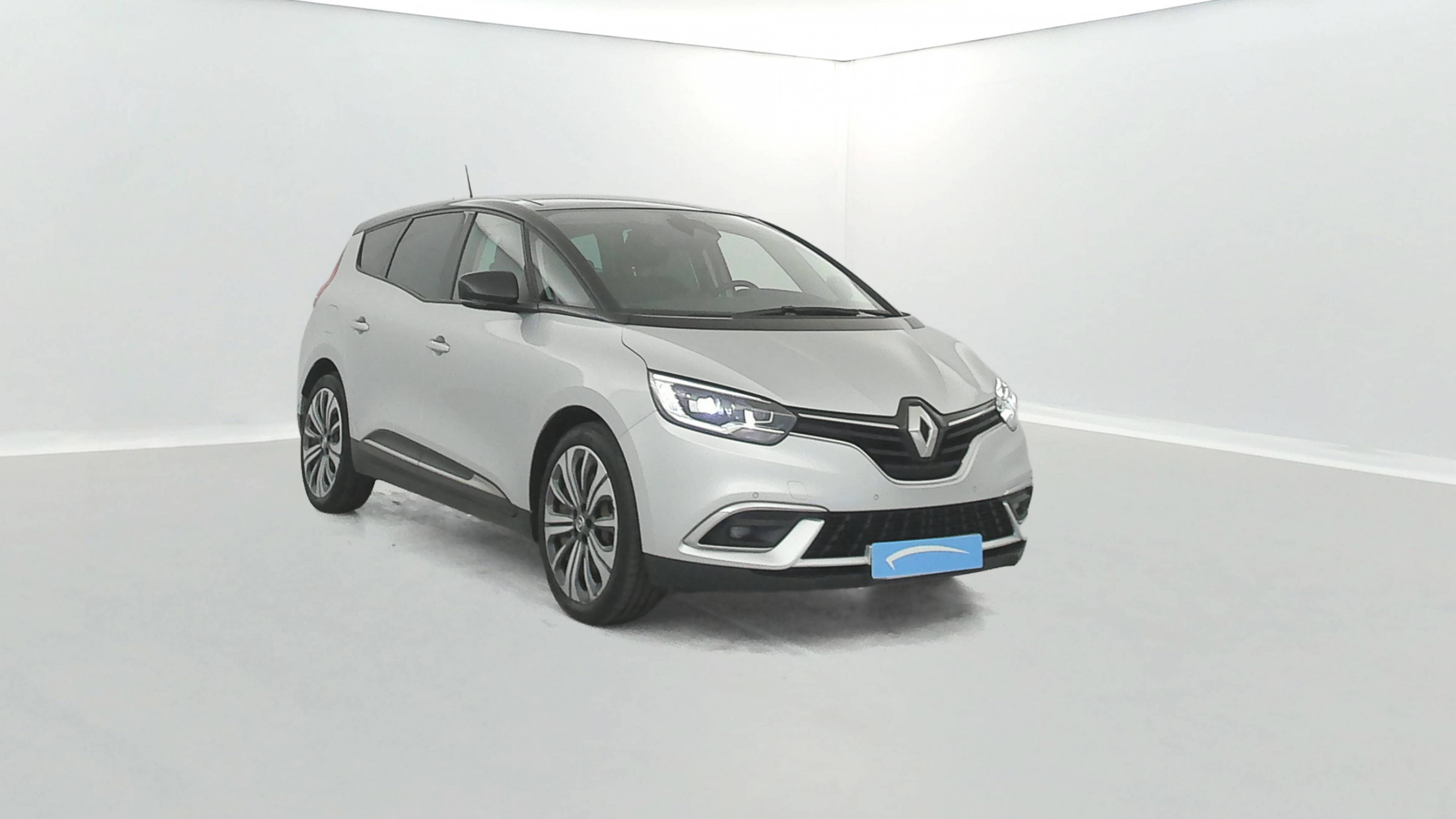 Vente en ligne Renault Grand Scenic 4 Grand Scenic TCe 140 EDC au prix de 23 990 €