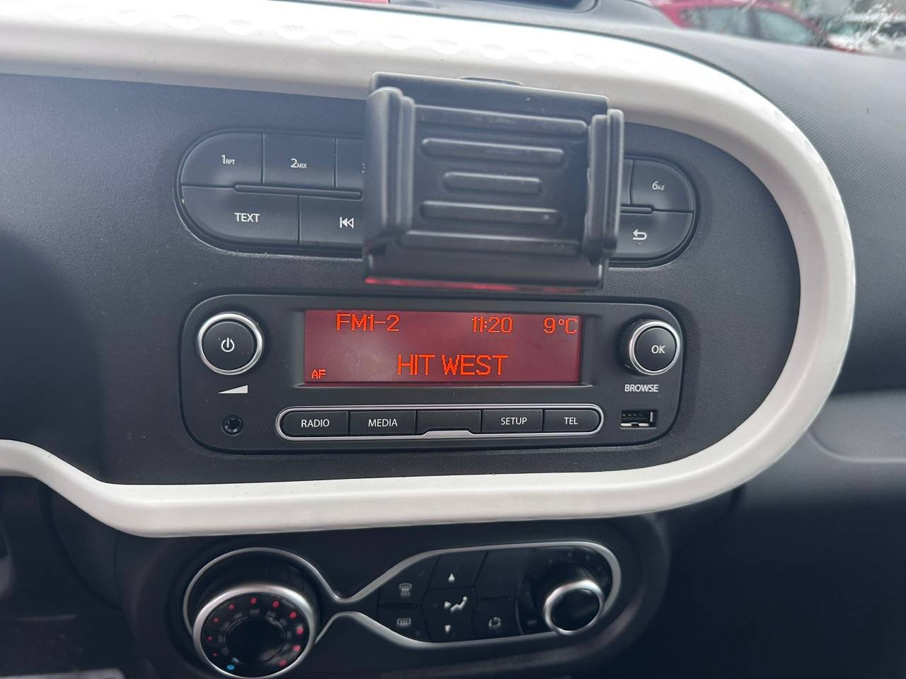 Vente en ligne Renault Twingo Electrique Twingo III E-Tech au prix de 11 990 €