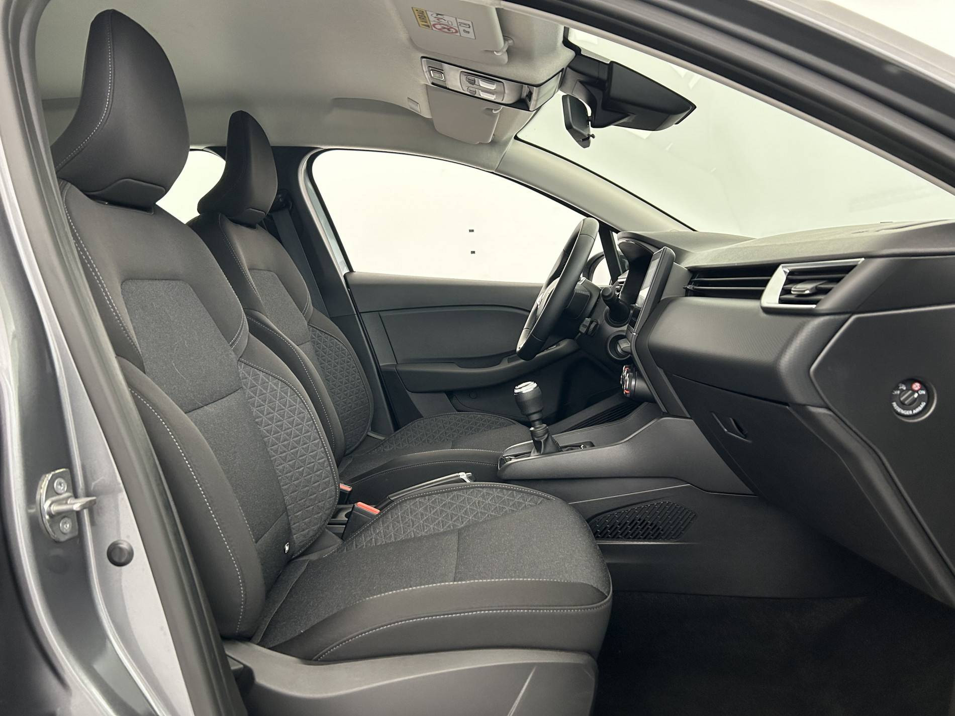 Vente en ligne Renault Clio 5 Clio TCe 90 au prix de 15 290 €