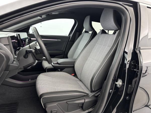 Vente en ligne Renault Megane E-Tech  EV60 220 ch super charge au prix de 28 970 €