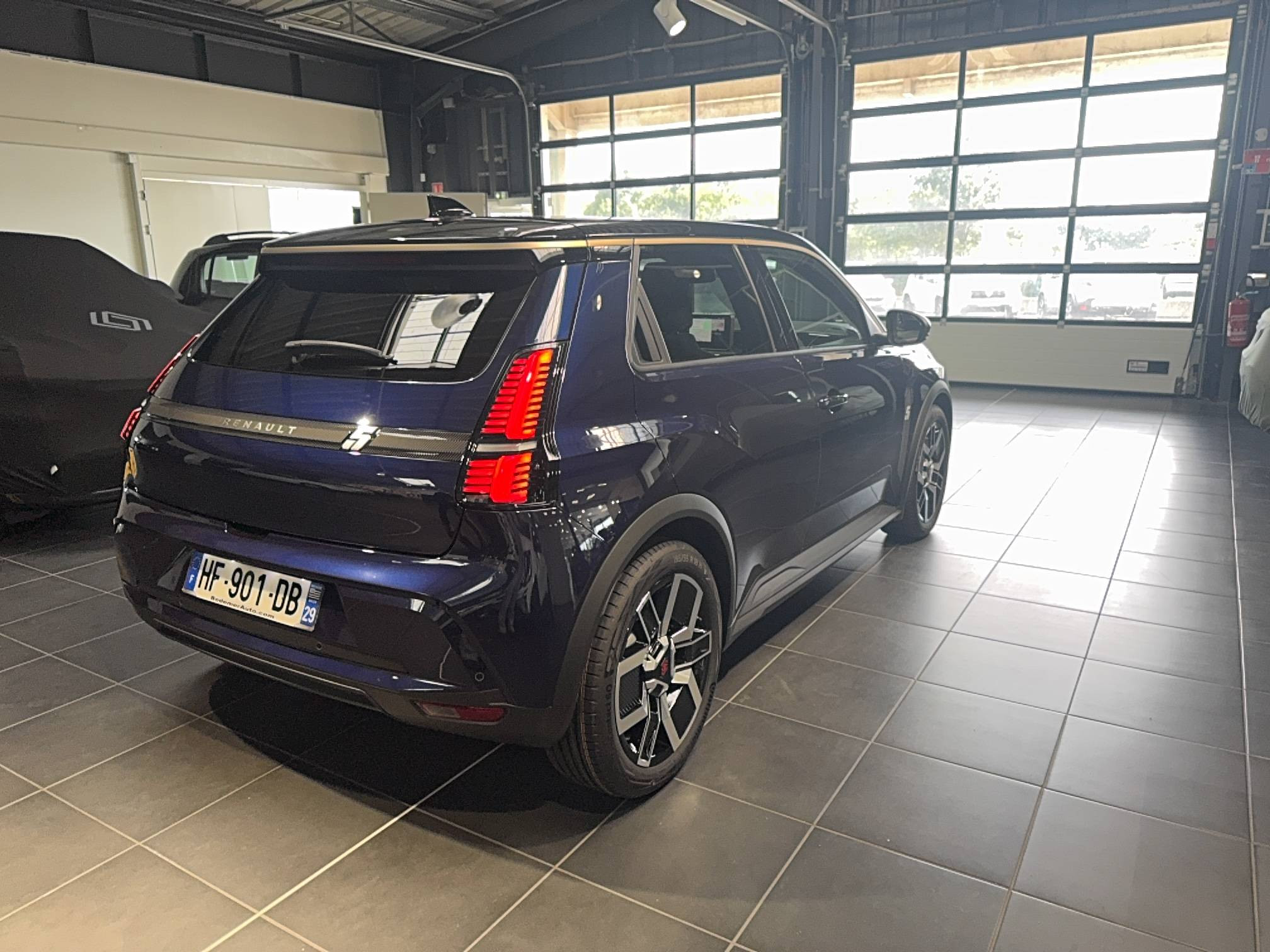 Vente en ligne Renault R5 E-Tech  150 ch autonomie confort au prix de 34 590 €