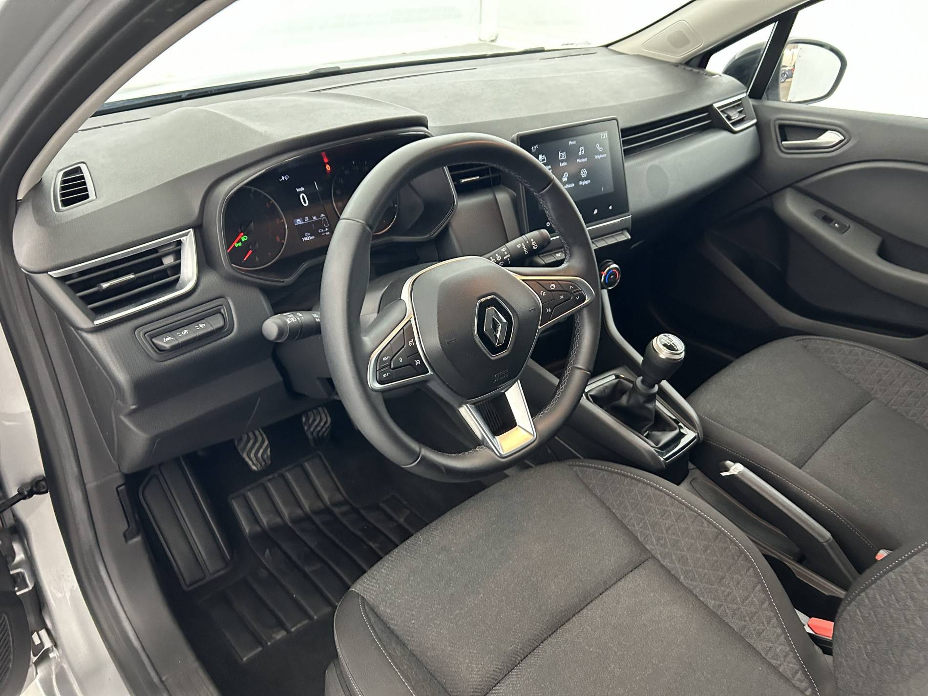 Vente en ligne Renault Clio 5 Clio TCe 90 au prix de 13 990 €